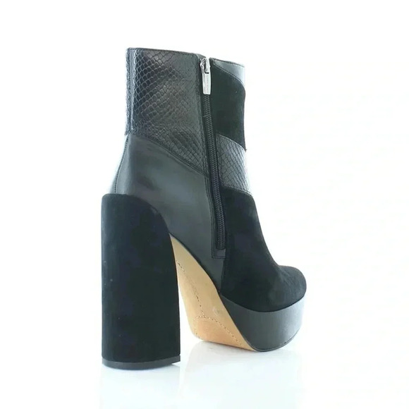 Vine Camuto Gilisama Black Ankle Bootie - Picture 2 of 10